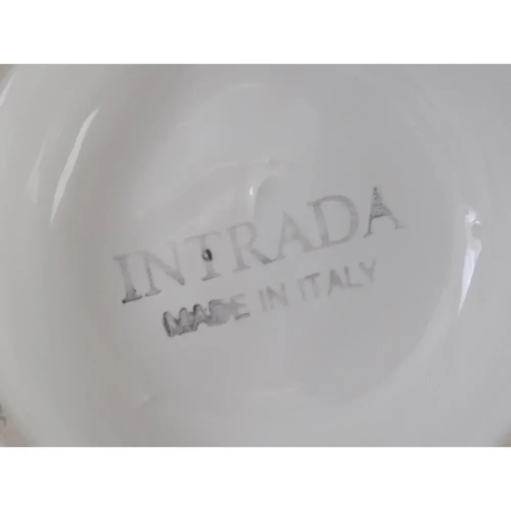 Intrada Italian ceramic woven basket polka dot bows